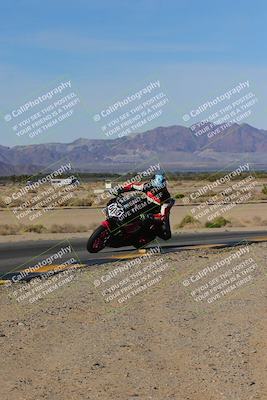 media/Dec-10-2023-SoCal Trackdays (Sun) [[0ce70f5433]]/Turn 9 Inside Set 1 (1115am)/